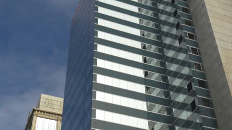 China-día-soleado-Macao-ciudad-céntrico-edificio-de-oficinas-frente-panorama-4k