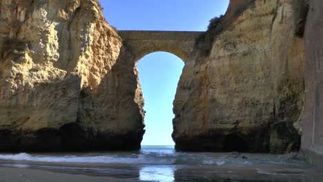 Die-Küste-der-Algarve-in-Lagos-Portugal