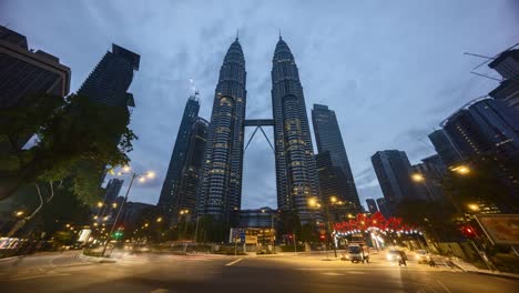 Night-to-day-tme-lapse-at-Kuala-Lumpur