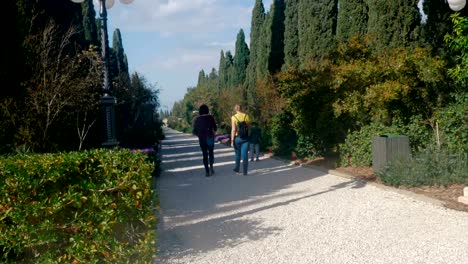 People-visiting-Bahai-gardens-in-Acre,-Israel