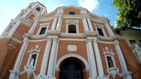 Colonial-16th-century-Spanish-built-of-Saint-Paul-the-First-Hermit-Cathedral,-showing-her-facade.-tracking-shot