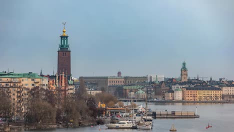 Stockholm-city-skyline-timelapse-at-Stockholm-City-Hall-and-Gamla-Stan,-Stockholm-Sweden-4K-Time-Lapse