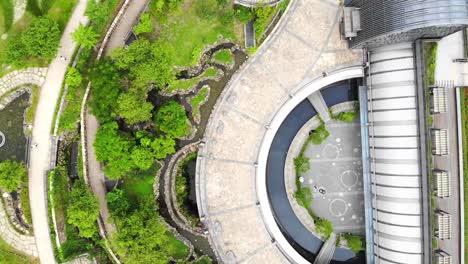 Top-view-descent-of-taipei-subway-station