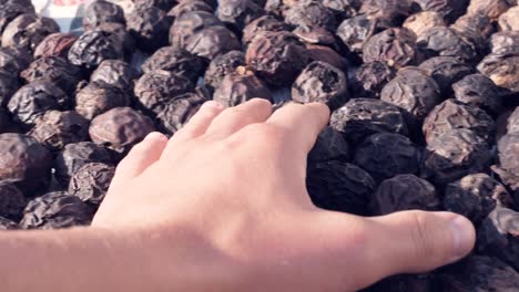 Walnuts-that-have-been-put-to-dry