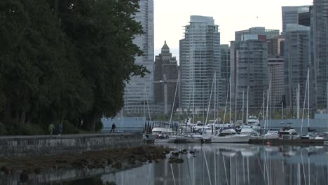 Stanley-Park-Seawall-Vancouver