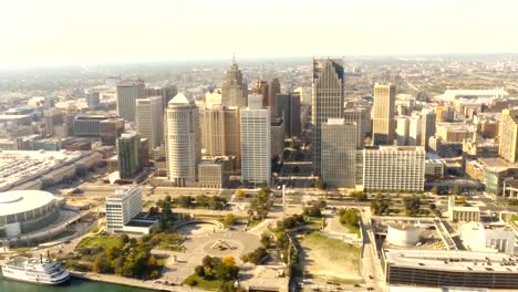 Aerial-view-of-Detroit,-MI-during