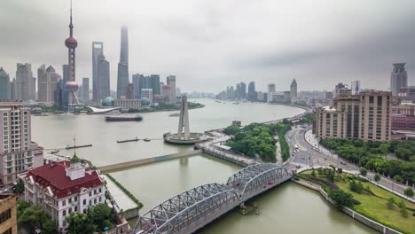 China-shanghai-Regentag-Antenne-Fluss-Bucht-Verkehr-Fluss-Brücke-Panorama-4k-Zeitraffer