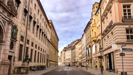 Time-lapse-at-Munich-famous-shopping-street-of-Residenz,-Munich,-Germany