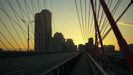 Picturesque-bridge,-Moscow,-sunrise