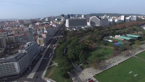 Marques-de-Pombal-Platz,-Lissabon,-Portugal