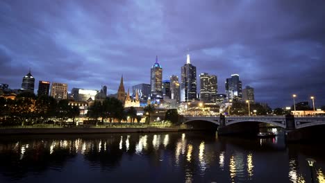 night-wide-angle-view-of-yarra-river-and-city-of-melbourne