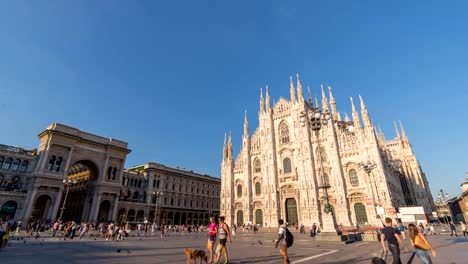 Milan-Italy-time-lapse-4K,-city-skyline-timelapse-at-Milano-Duomo-Cathedral