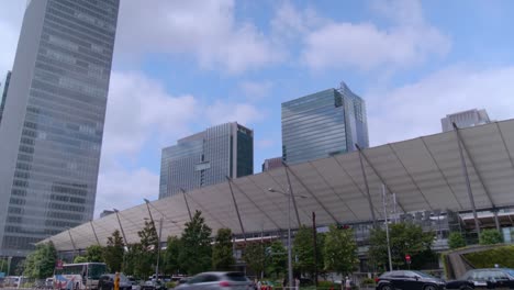 Landschaft-von-Tokio-Station-Yaesu-zentrale-Tor