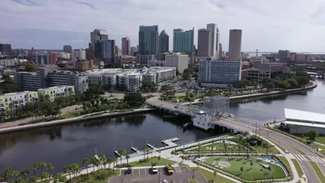 Aerial-of-Downtown-Tampa,-Florida