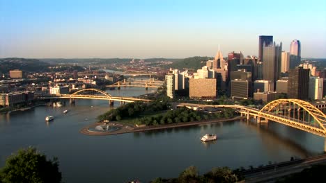 Pittsburgh-Skyline