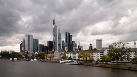 Frankfurt-Cityscape-and-Dark-Clouds