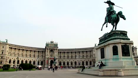 Vienna\'s-park,-der-OSZE,-Gebäude-Sicherheit-Europas-static.-Wunderschöne-Aufnahmen-von-Europa,-Kultur-und-die-Landschaft.-Reisen-touristischen-Blick-auf-die-Sehenswürdigkeiten,-Wahrzeichen-von-Österreich.-World-travel,-west-europäische-Reise-Stadt,-Außenaufnahme