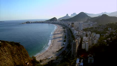 Vista-aérea-de-Copacabana-beach,-Rio-de-Janeiro,-Brasil