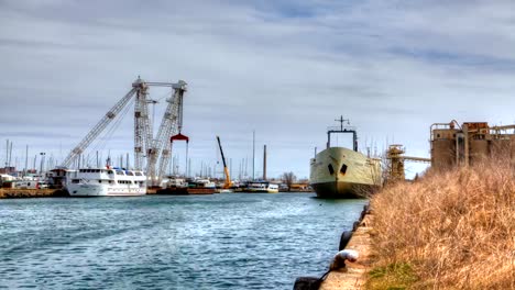 Timelapse-Blick-auf-Toronto-Schiffe-geladen,-Kanada