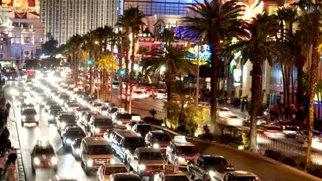 vegas-roadway-traffic-light-timelapse