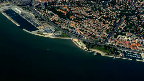 Aerial-view-of-downtown-of-Lisbon,-Portugal