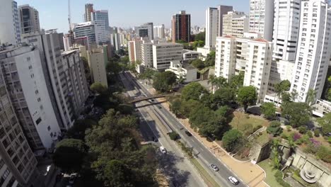 Vista-aérea-de-San-Pablo,-Brasil,-en-el-centro-de-la-ciudad