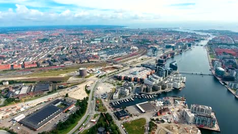 Vista-aérea-de-ciudad-en-Copenhague