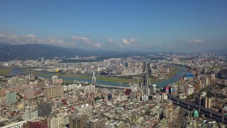 Taiwan-taipei-paisaje-soleado-día-tráfico-carretera-aérea-panorama-4k