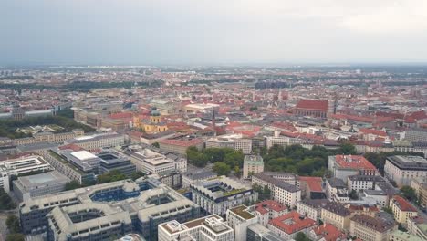 Flying-above-of-Munich