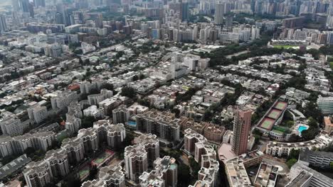 hong-kong-city-urban-sprawl,-kowloon-tong