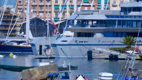 Ships-and-large-yachts-moored-in-the-seaport-of-Valencia