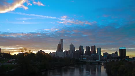 Phiadelphia-Sonnenaufgang-Timelapse-Skyline