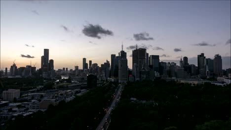 Lapso-de-tiempo-de-cloudscape-de-horizonte-de-Melbourne-Australia