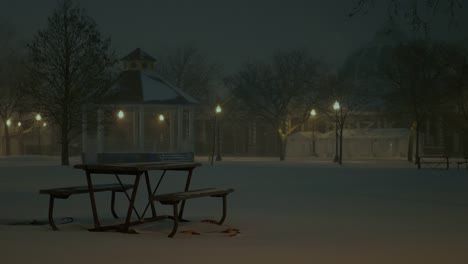 Park-bench-in-the-snow