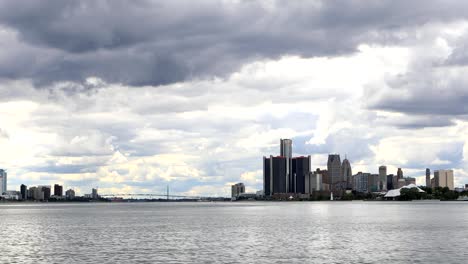 Detroit,-Michigan,-Windsor,-Ontario-and-the-Ambassador-Bridge