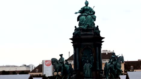 Statue-der-Königin-Wien