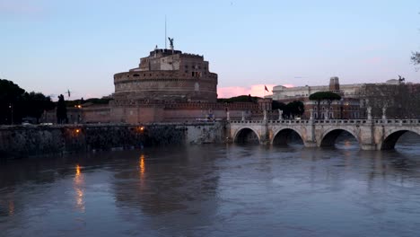 Rome,-Italy:-Mausoleum-of-Hadrian,-Castle-of-Holy-Angel