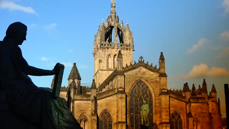 Scottish-cityscape-in-Edinburgh,-Scotland-,UK