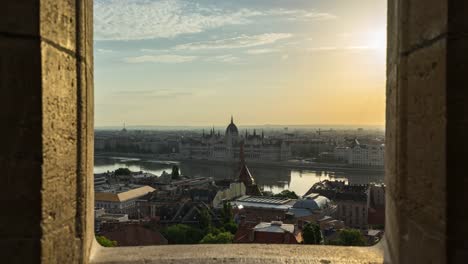 Budapest-Stadt-Skyline-Zeitraffer-in-Ungarn,-Zeitraffer-4K