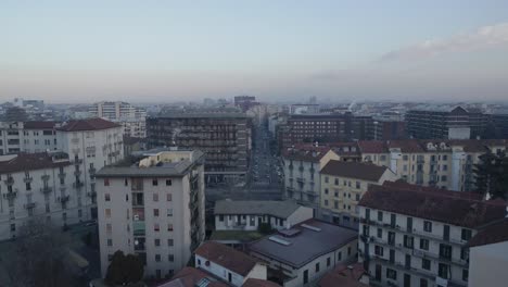 Vista-de-abejón-secuencias-aéreas-skyline-de-Milán