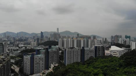 hong-kong-city-urban-sprawl-in-sham-shui-po,-Shek-Kip-Mei