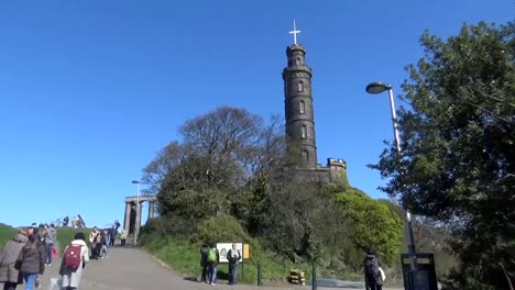 Der-Nelson-Turm-in-Edinburgh-\"