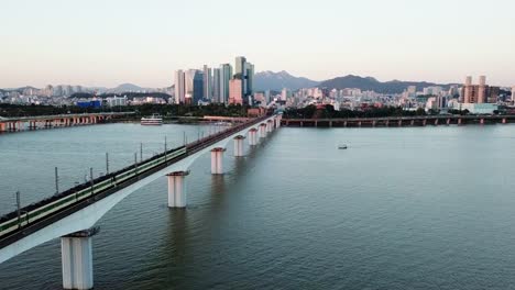 Vista-aérea-en-Seúl-Skyline,-Corea-del-sur.