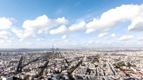 París,-Francia,-20-de-noviembre-de-2014:-Timelapse-de-la-ciudad-de-París,-foto-durante-el-día-desde-el-montpernasse-tower.