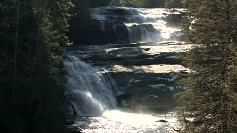 Triple-Falls-in-Morning-Sun-1008-04