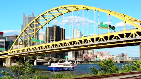 Fort-Pitt-Bridge