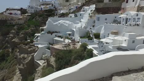 Oia-ciudad-de-día,-Grecia