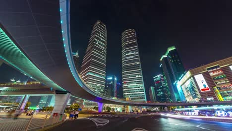 Nachtlicht-China-shanghai-Verkehr-Straße-Zentrum-Stadtpanorama-4k-Zeitraffer