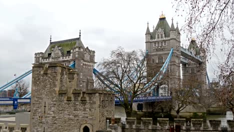 The-part-of-the-Tower-Bridge-seen-on-the-morning