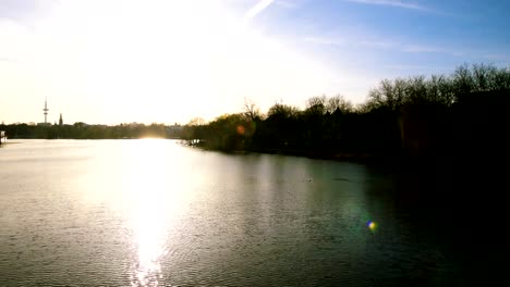 HAMBURG,-Deutschland-Alster-See-ruhige-Atmosphäre